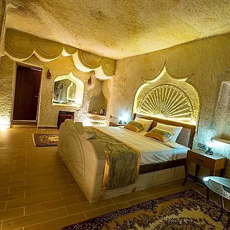 Mesken Cave 5* Аванос