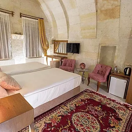 Mesken Cave 5* Аванос